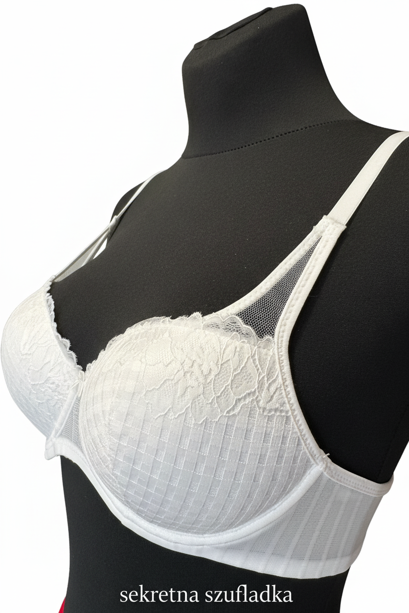 Sekretna Szufladka white bra side